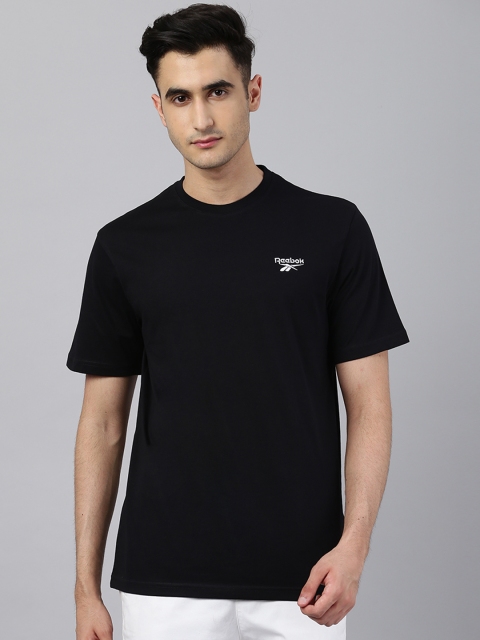 

Reebok Classic Unisex Black F Small Vector Solid Pure Cotton T-shirt