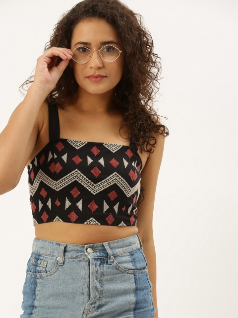 

FOREVER 21 Women Black Embroidered Cropped Fitted Top