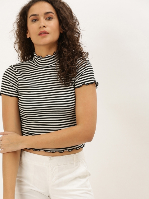 

FOREVER 21 Women Black & White Striped Cropped Fitted Top