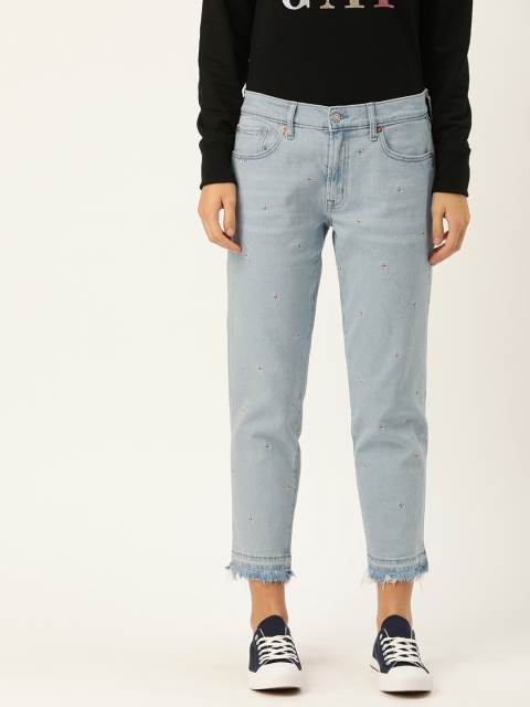 

GAP Women Blue Girlfriend Fit Mid-Rise Clean Look Stretchable Jeans With Embroidery