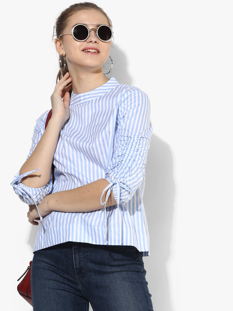 

MIAMINX Women Blue & White Striped Boxy Top
