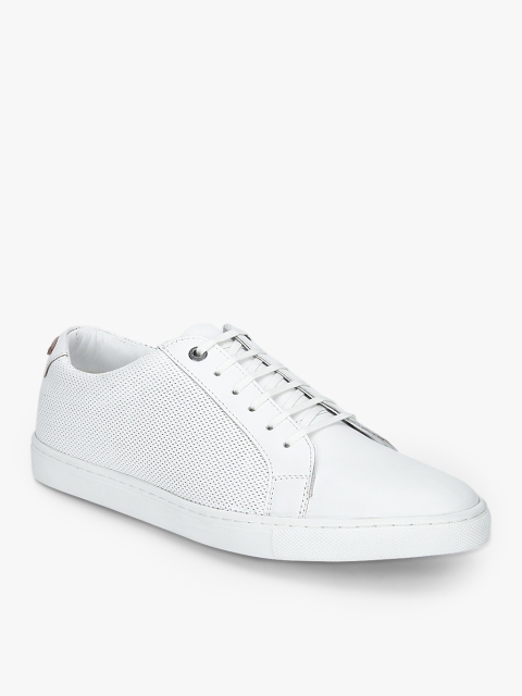 

Blackberrys Men White Perforated Leather Sneakers