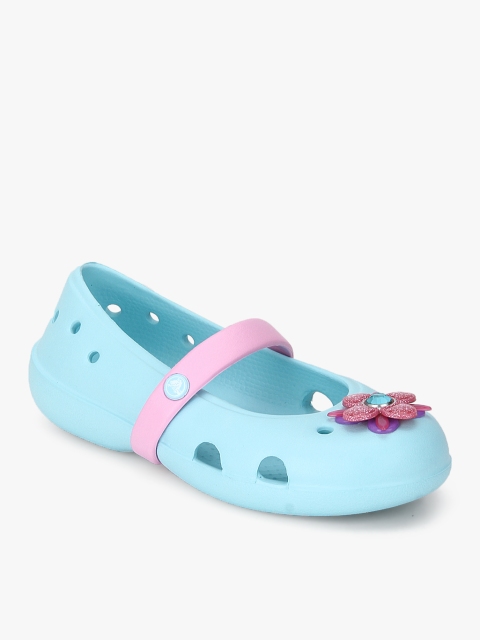

Crocs Girls Blue Solid Mary Janes with Cut-Outs and Applique