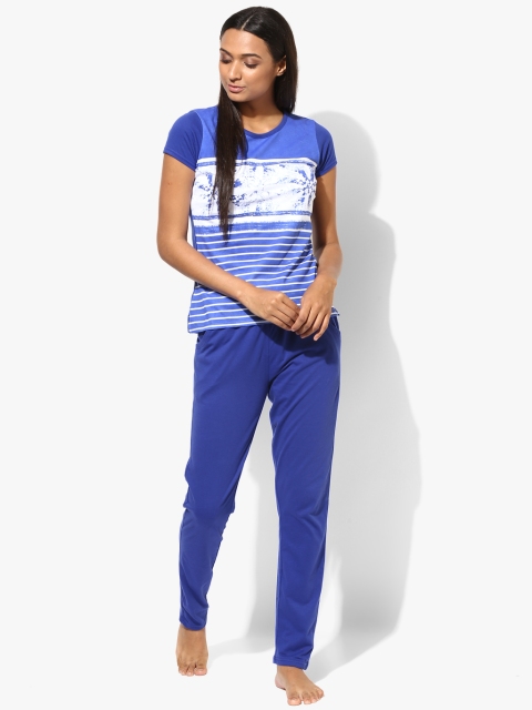 

Sweet Dreams Women Blue & White Printed Night suit