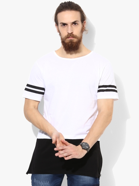 

Adamo London Men White & Black Colourblocked Round Neck T-shirt