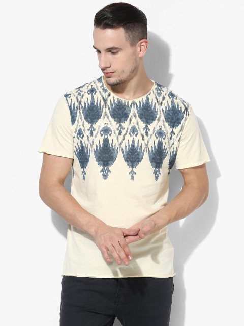 

Voi Jeans Men Cream-Coloured Printed Round Neck T-shirt