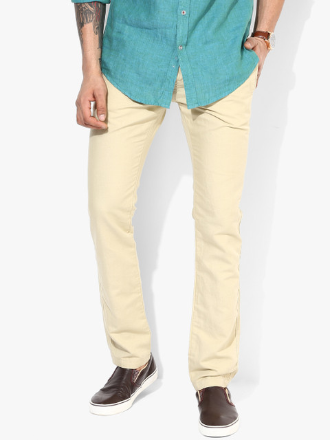 

Breakbounce Men Beige Solid Slim Fit Chinos