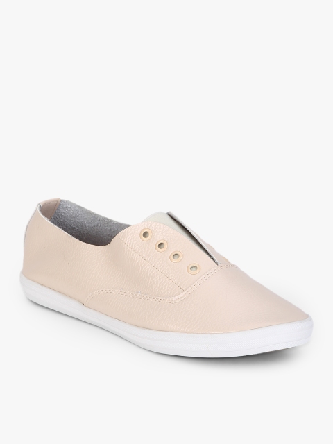 

Under Knee Women Beige Solid Casual Sneakers