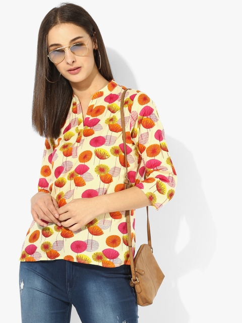 

GQ Women Cream-Coloured & Pink Printed Top