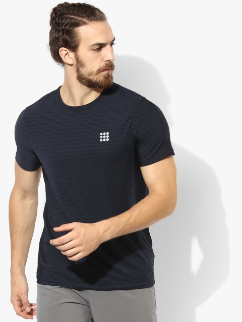 

rock.it Men Navy Blue Striped Round Neck T-shirt