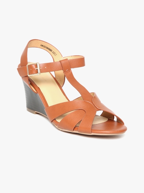 

Van Heusen Women Brown Solid Sandals