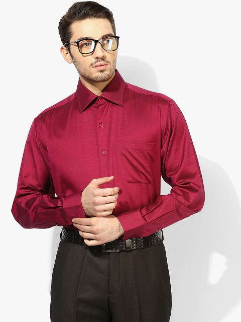 

Wills Lifestyle Men Magenta Regular Fit Solid Formal Shirt