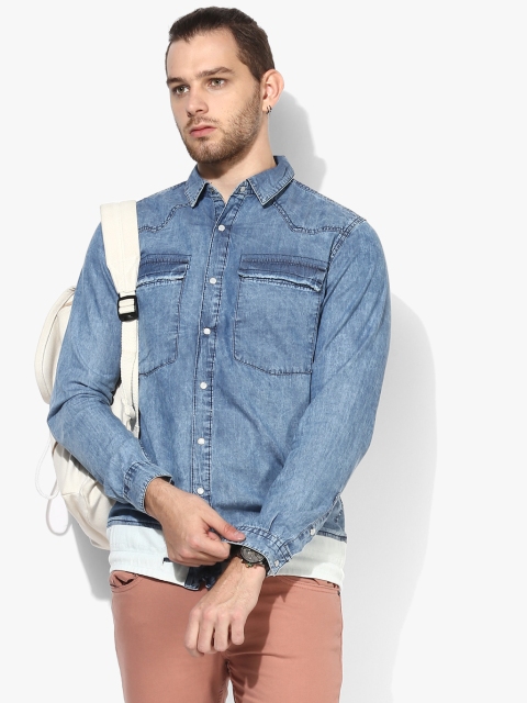 

British Club Men Blue Slim Fit Faded Denim Shirt