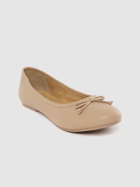 

Carlton London Women Beige Solid Ballerinas