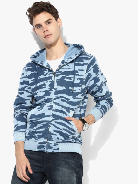 

Breakbounce Men Blue Camouflage Printed Sweatshirt