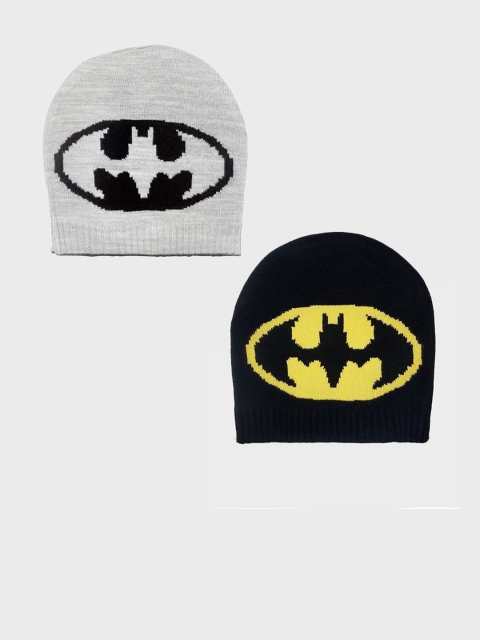 

Kids Ville Boys Grey Melange & Black Batman Self Design Reversible Beanie