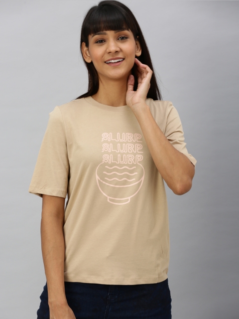 

Vero Moda Women Beige Printed Round Neck Pure Cotton T-shirt