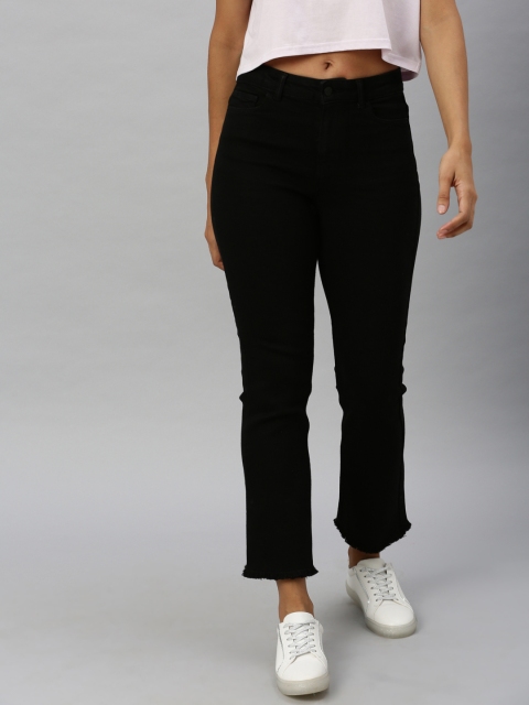 

Vero Moda Women Black Flared Mid-Rise Clean Look Stretchable Cropped Jeans