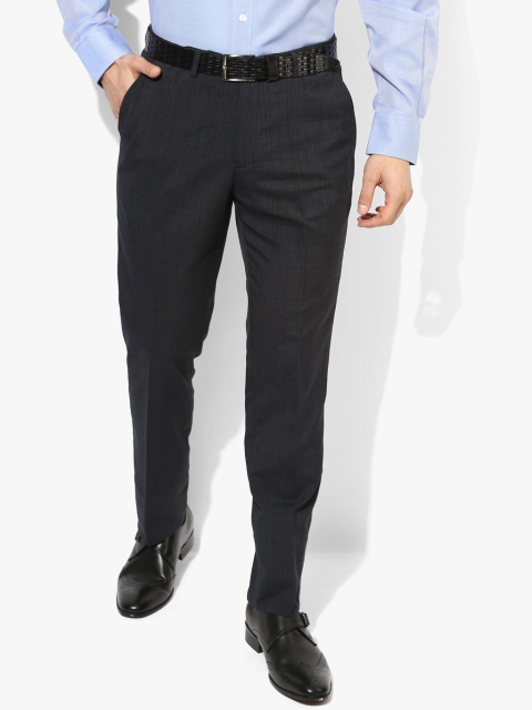 

Indigo Nation Men Charcoal Grey Self-Checked Slim Fit Formal Trousers