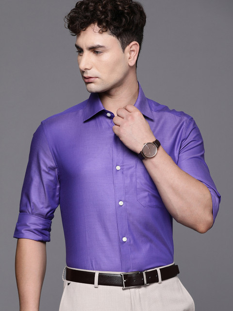 

Louis Philippe Men Purple Regular Fit Solid Formal Shirt