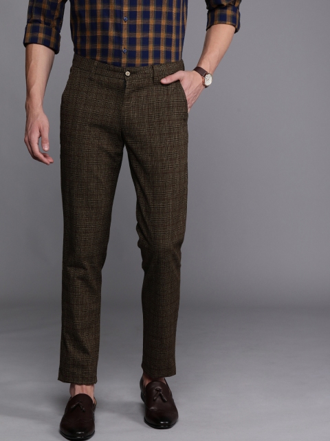 

Louis Philippe Sport Men Brown & White Slim Fit Checked Regular Trousers