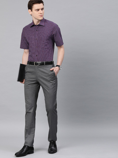 

Louis Philippe Men Maroon & Navy Blue Regular Fit Checked Formal Shirt