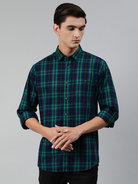

Louis Philippe Sport Men Navy Blue & Green Slim Fit Gingham Checked Casual Shirt