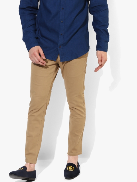 

Indigo Nation Men Beige Solid Slim Fit Chinos