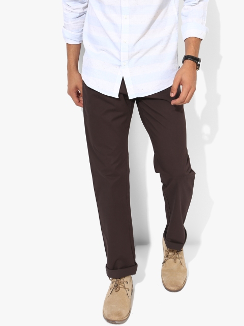 

Calvin Klein Jeans Men Brown Regular Fit Solid Chinos