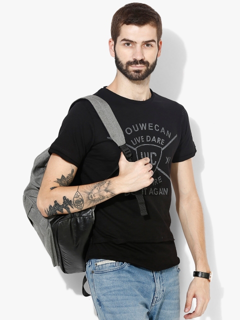 

YWC Men Black & Grey Printed Round Neck T-shirt