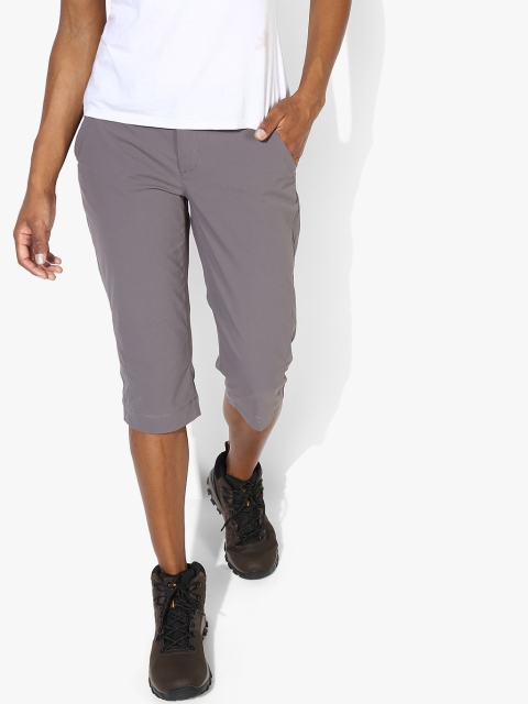 

Columbia Women Grey Solid Regular Fit Capris