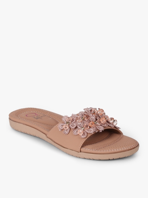 

KetImporta Women Peach-Coloured Crotia Flower Embellished One Toe Flats