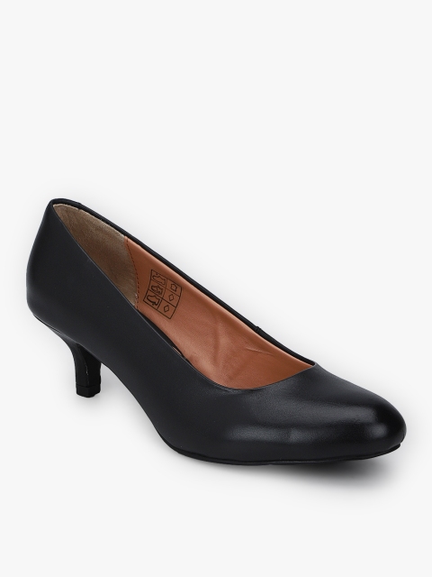 

Steve Madden Women Black Solid Pumps