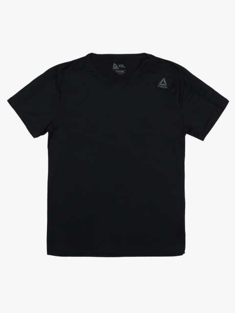 

Reebok Men Black Solid Round Neck T- Shirt