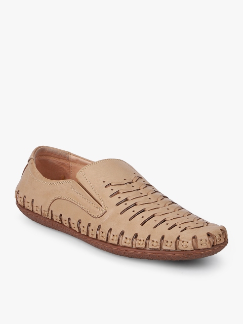 

Egle Men Beige Laser Cut Leather Slip-Ons