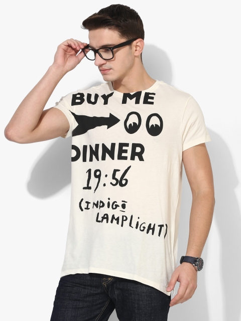 

Scotch & Soda Cream Men Printed Regular Fit Round Neck T-Shirt