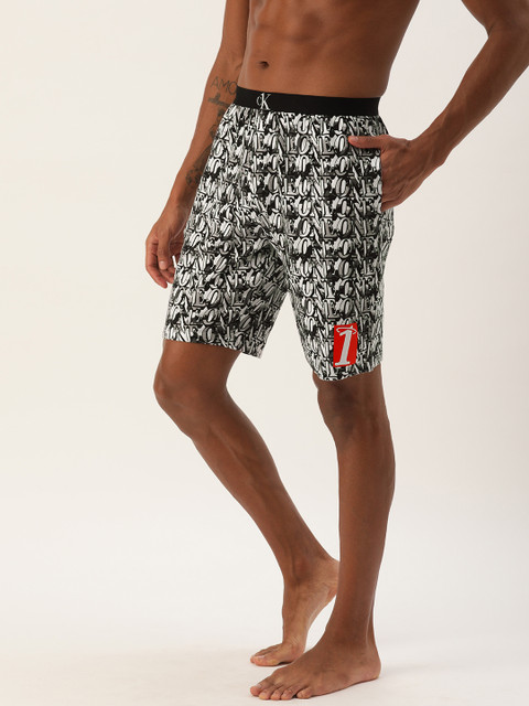 

Calvin Klein Underwear Men White & Black Printed Lounge Shorts