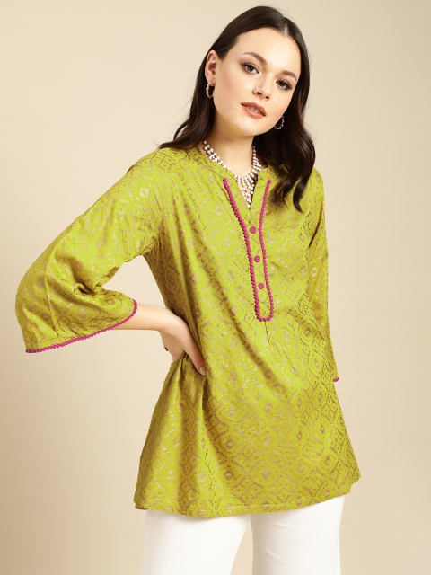 

Varanga Lime Green & Gold-Toned Foil-Printed Tunic