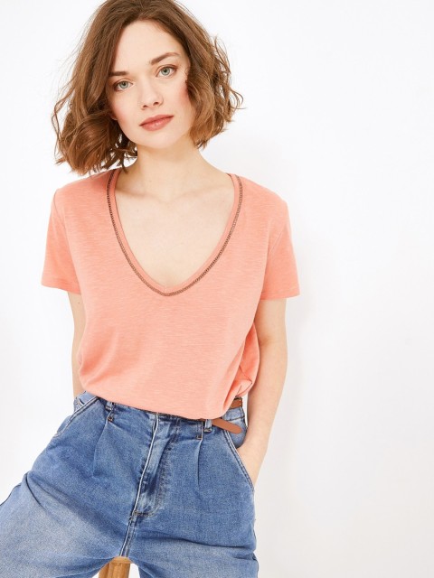 

promod Women Peach-Coloured Solid V-Neck T-shirt