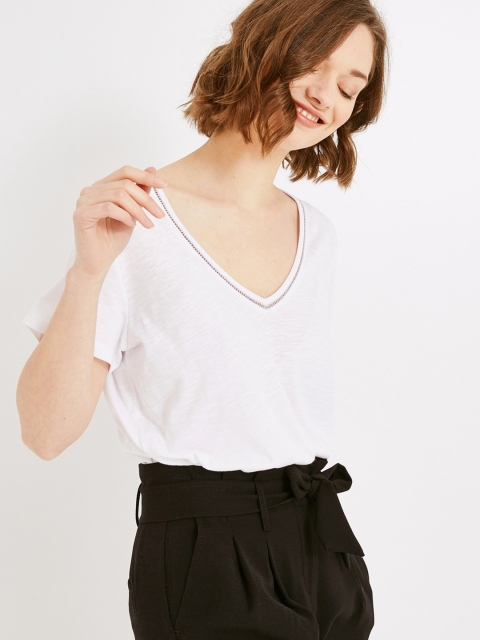 

promod Women White Solid V-Neck T-shirt