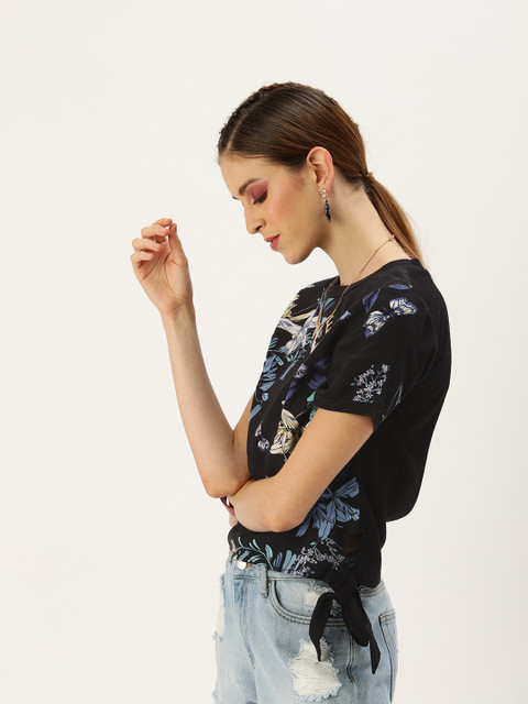 

Vaak Women Black Floral Print Top
