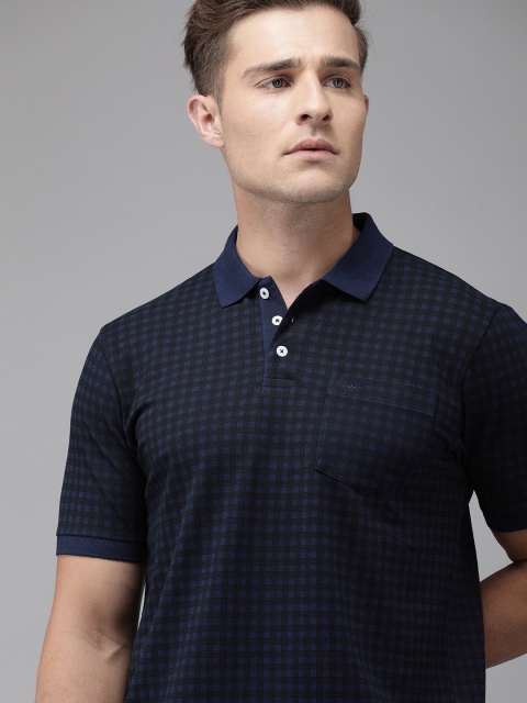 

Park Avenue Men Navy Blue & Black Checked Polo Collar T-shirt