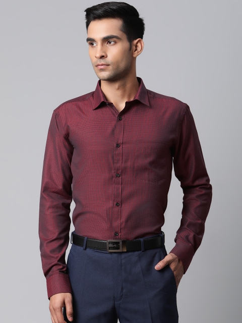 

Park Avenue Men Maroon & Navy Blue Slim Fit Checked Formal Shirt