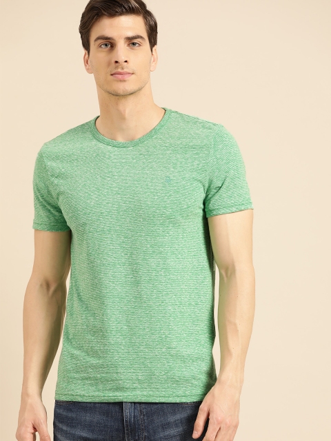 

United Colors of Benetton Men Green Self-Striped Round Neck T-shirt