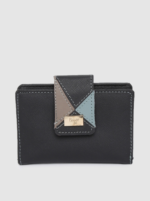 

Baggit Women Black Solid Card Holder