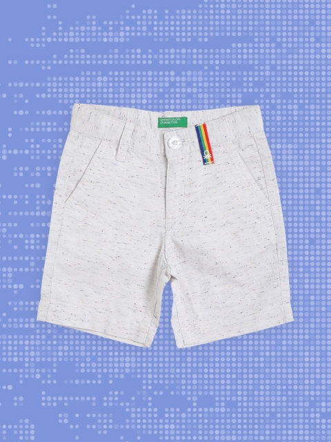 

United Colors of Benetton Boys White Self Design Regular Fit Chino Shorts