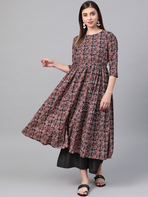 

SIAH Women Black & Maroon Printed Kurta with Palazzos