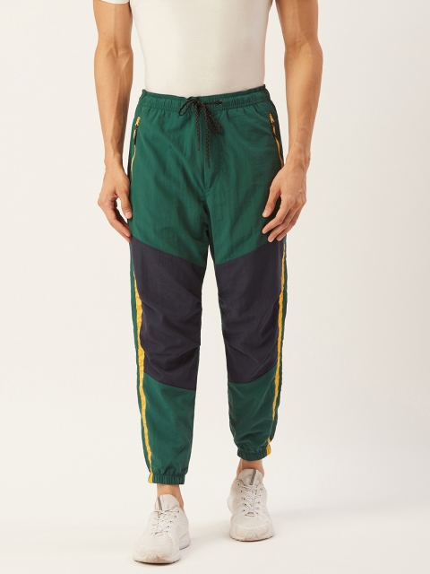 

AMERICAN EAGLE OUTFITTERS Men Green & Navy Blue Colourblocked Cropped Joggers