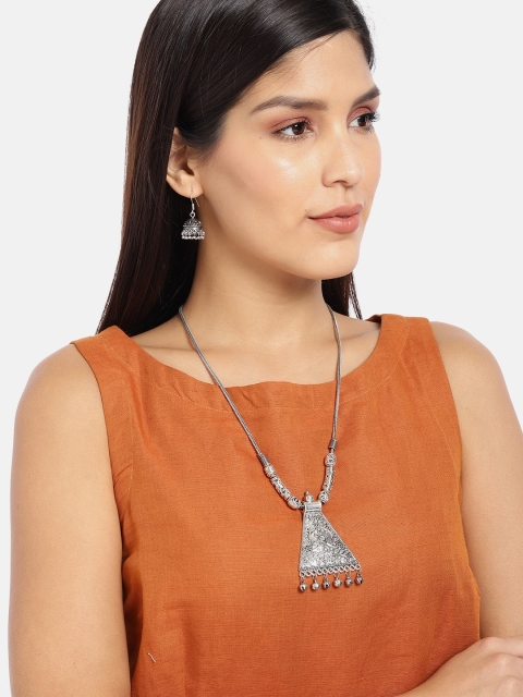 

Fida Women Silver-Toned Contemporary Necklace & Earring Set