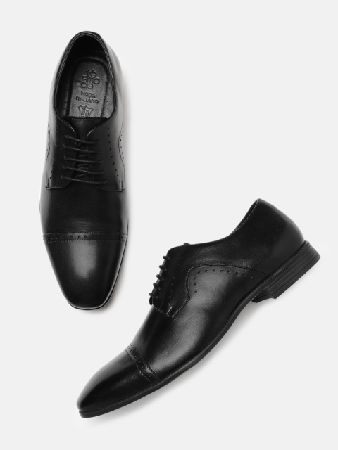 

Tresmode Men Black Solid Leather Derbys